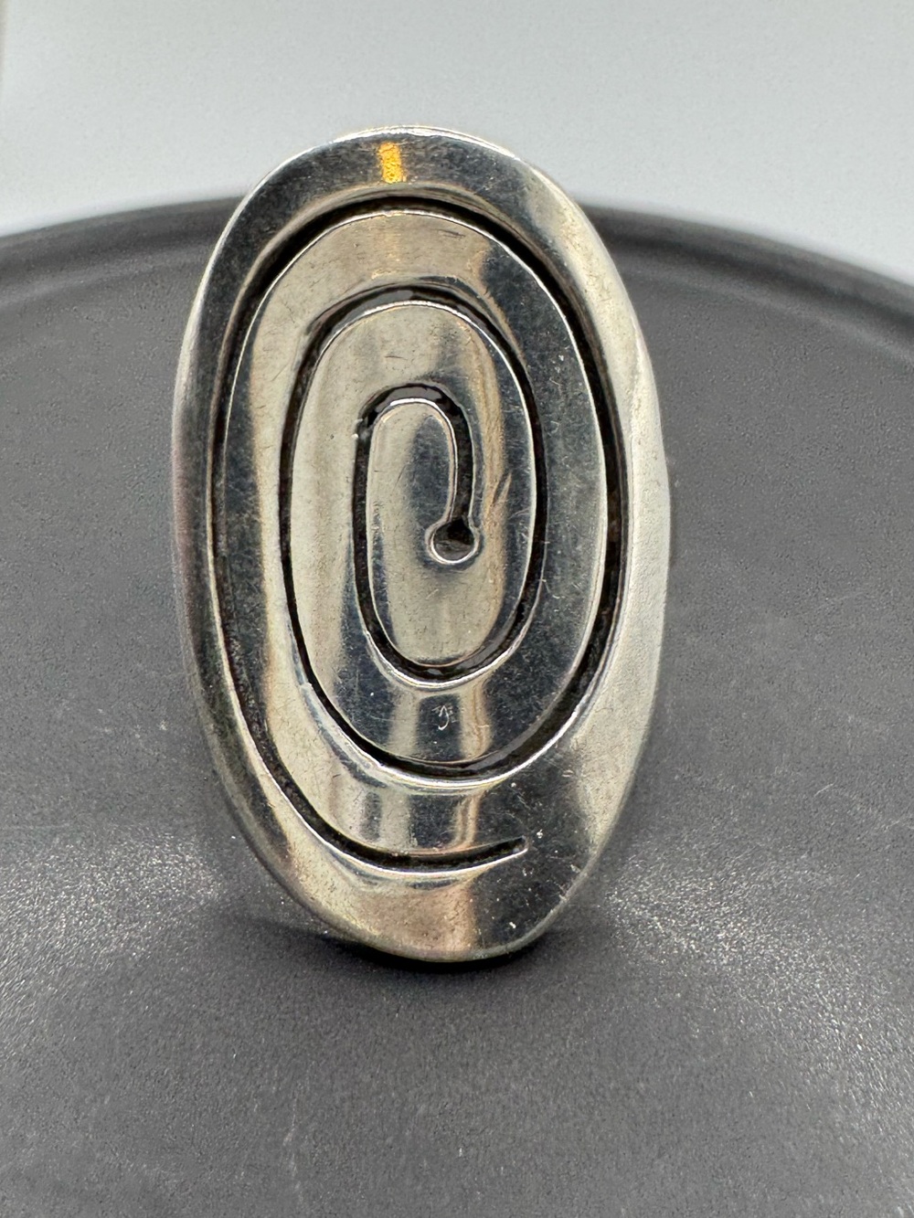 Vintage Oval Spiral Statement Ring - Silver
